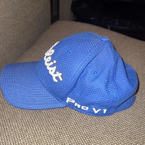 Titleist Pro V1 FootJoy Royal Blue White lettering fitted sports cap 🧢 golf hat - Picture 3 of 8